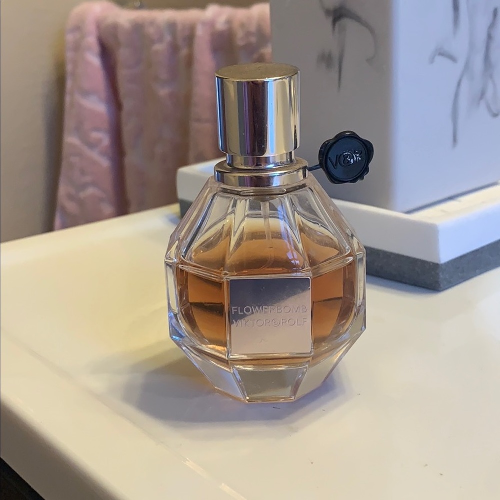 FLOWERBOMB VIKTOR ROLF